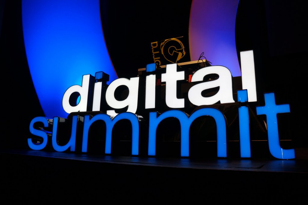 Join Us at Digital Summit Detroit September 12 & 13 Oneupweb